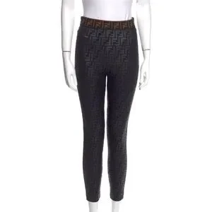 【送料&関税込】Fendi Technical Fabric Leggings Fendi black tech fabric leggings - JAGUAR LUXURY FASHION